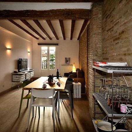 Casas Uva Plaza Mercado โลโกรโญ ภายนอก รูปภาพ