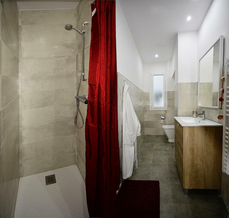 Casas Uva Plaza Mercado โลโกรโญ ภายนอก รูปภาพ